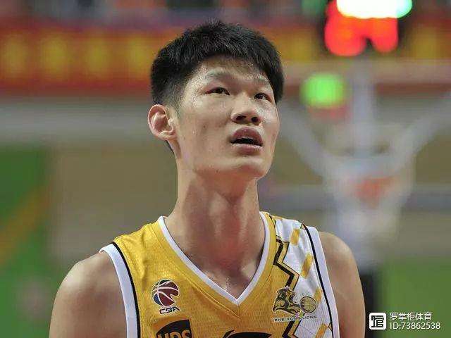 NBA常规赛赛程吃紧，成都蓉城窗口期扳平良机，底气十足，赛季目标并未改变的简单介绍